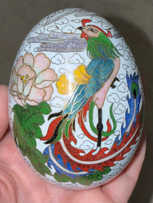 Chinese Cloisonné Enamel Egg with Lotus, Bird, and Auspicious Cloud Motifs
China, Late 20th Century (circa 1970s–1990s)