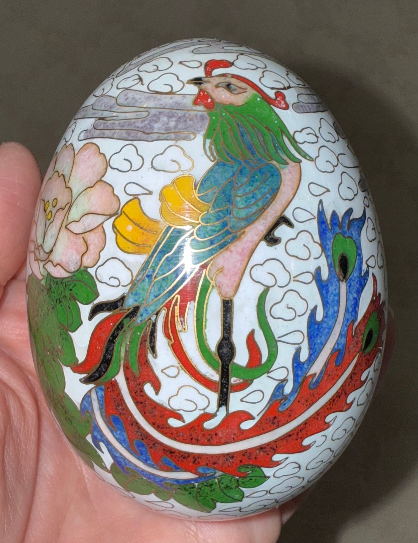 Chinese Cloisonné Enamel Egg with Lotus, Bird, and Auspicious Cloud Motifs

China, Late 20th Century (circa 1970s–1990s)