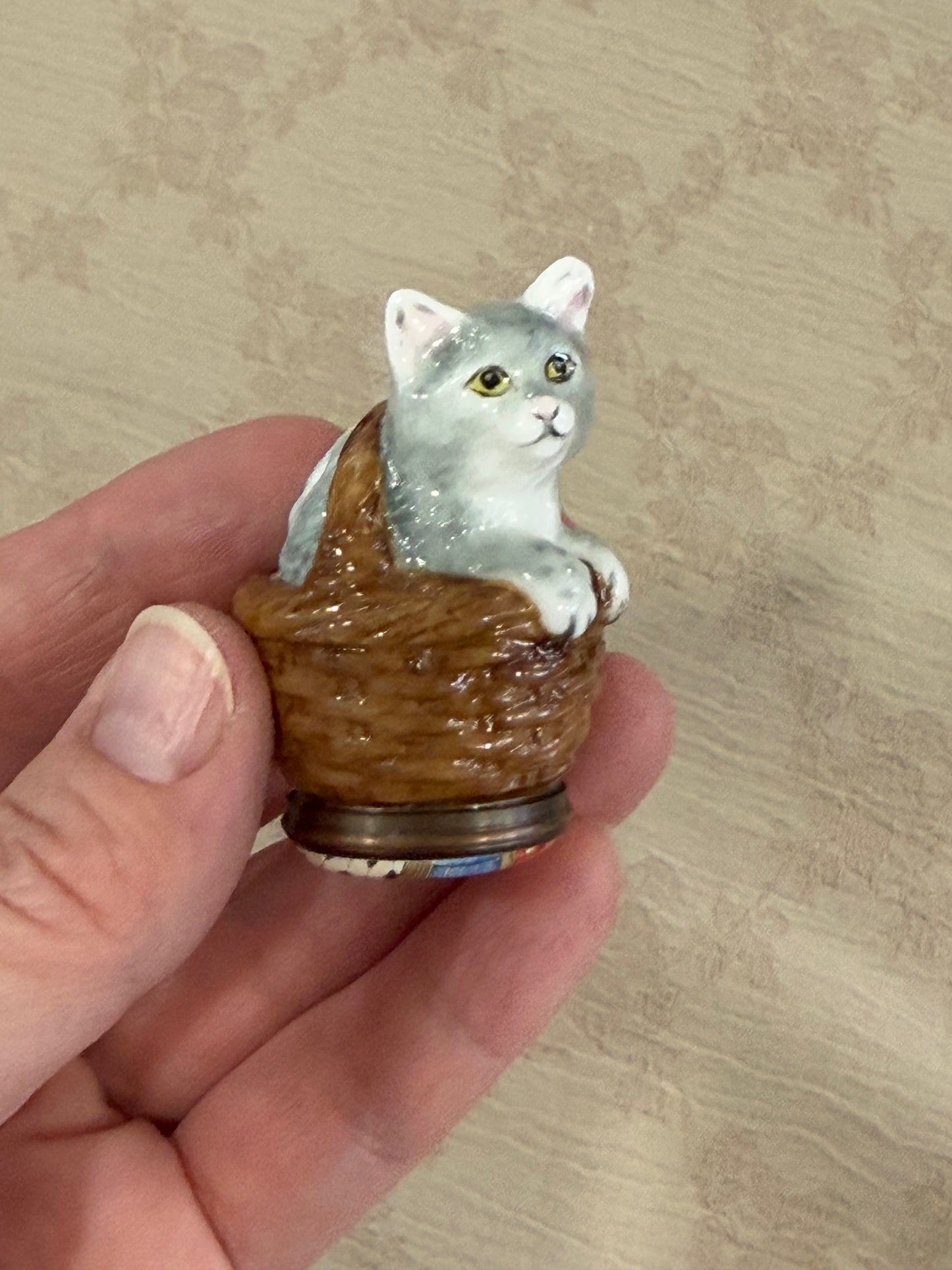 Halcyon Days Enamel Trinket Box – Gray Kitten Collectible Keepsake