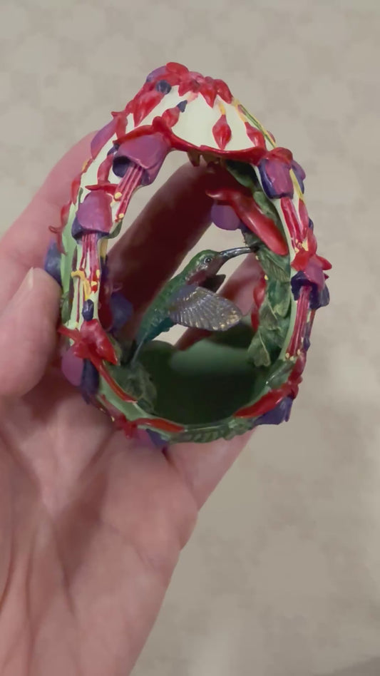 🌸 Franklin Mint House of Fabergé “Jewels in the Garden” Hummingbird Egg Figurine